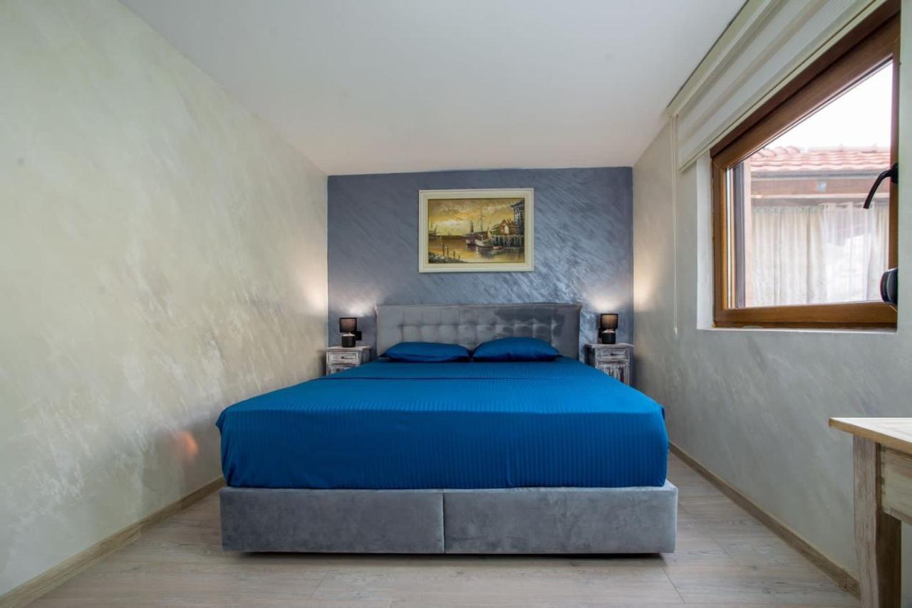 Villa Sun Castle โกตอร์ ภายนอก รูปภาพ