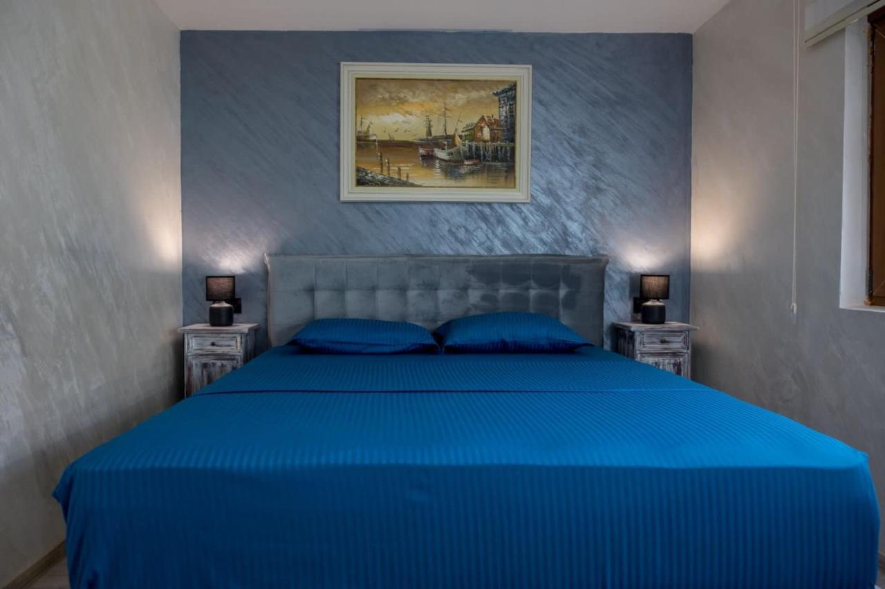 Villa Sun Castle โกตอร์ ภายนอก รูปภาพ